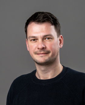 Dr. Péter Zilahi DLA habil.